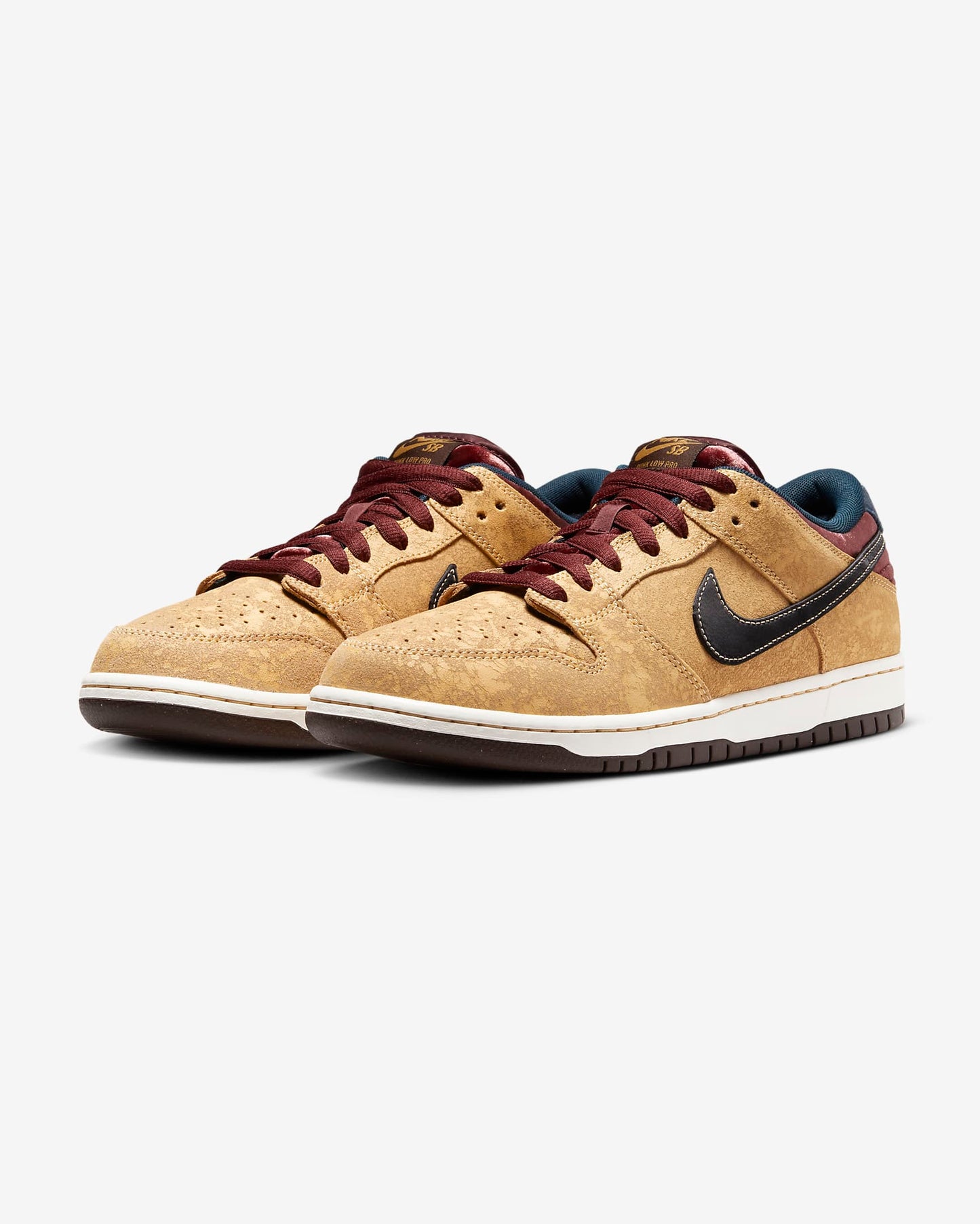 Nike SB Dunk Low Pro Cinema