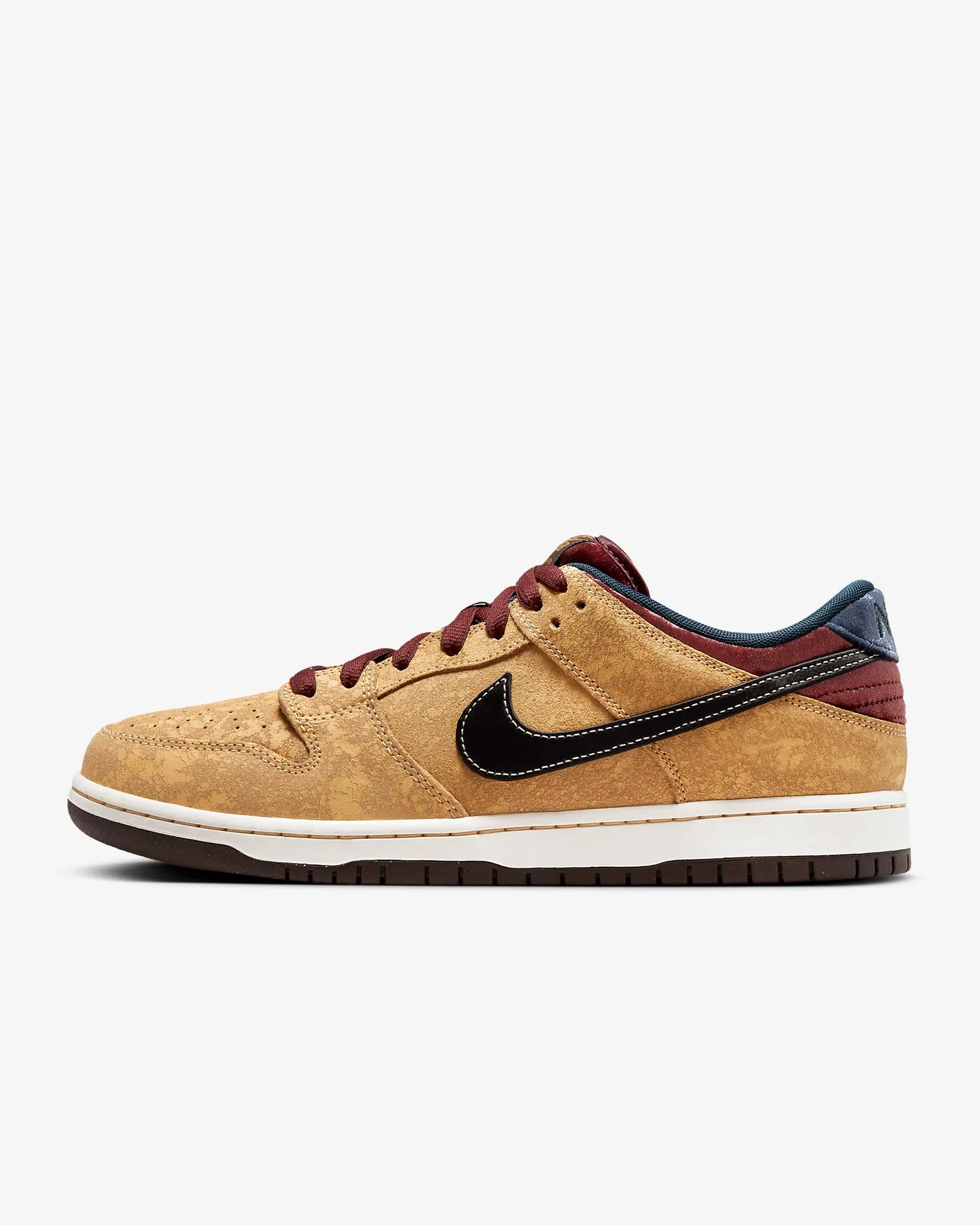 Nike SB Dunk Low Pro Cinema