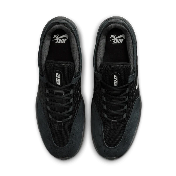 Nike SB Vertebrae Black/Gum